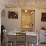 Ferienhaus Trulli Colibri' *